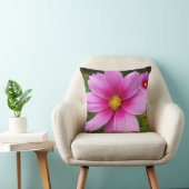 ピンクのコスモスの花ワイルドフラワー クッション (椅子)