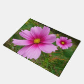 ピンクのコスモスの花ワイルドフラワー ドアマット (アングル)