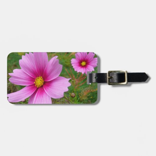 ピンクのコスモスの花ワイルドフラワー ラゲッジタグ (正面横)