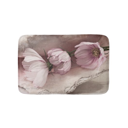 ピンクのコスモス3つ バスマット (正面)