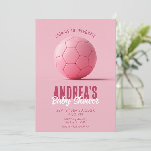 ピンクのサッカーボールの赤ちゃんシャワー 招待状 (スタンド正面)
