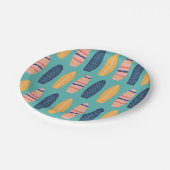 ピンクのサーフボードと花をサーフアップ ペーパープレート (アングル)