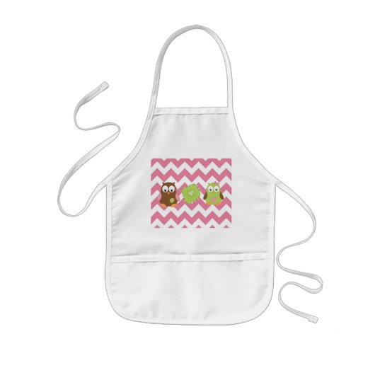 ピンクのシェブロンのフクロウは、エプロンをからかいます 子供用エプロン (正面)