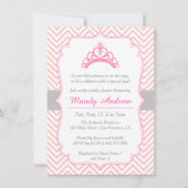 ピンクのシェブロンのプリンセスの王冠、女の子のベビーシャワー 招待状 (正面)