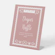 ピンクのシエリートリンド赤ちゃんシャワーおむつラッフル