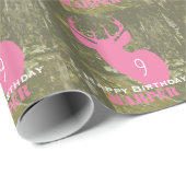 ピンクのシカのパーソナライズな誕生日の包装紙 ラッピングペーパー (ロールコーナー)