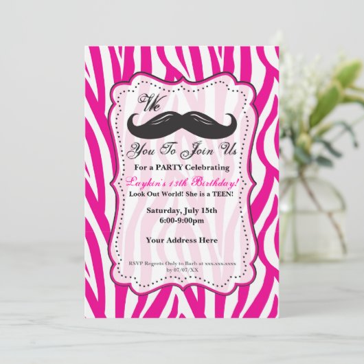 ピンクのシマウマの髭の誕生日のパーティの招待状! 招待状 (スタンド正面)