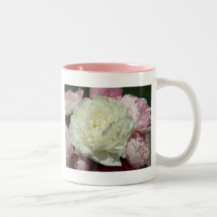 ピンクのシャクヤクのシャクヤクの花柄のマグ ツートーンマグカップ
