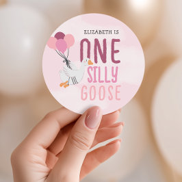ピンクのシリーガチョウ 1歳の誕生日 ラウンドシール