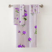 ピンクのシルクの紫がかった水色のバラ バスタオルセット (インサイチュ)