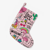 ピンクのシームレスな繰り返しスケッチにカワイイを搭載 スモールクリスマスストッキング (正面 (吊り時))