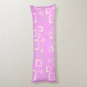 ピンクのジオメトリックストライプス ボディピロー (裏面 (縦))
