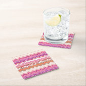 ピンクのジグザグ形の背景 スクエアペーパーコースター (インサイチュ)