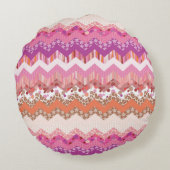 ピンクのジグザグ形の背景 ラウンドクッション (裏面)