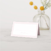 ピンクのジンガムかわいいシンプル女の子の赤ちゃんシャワー プレイスカード (正面)