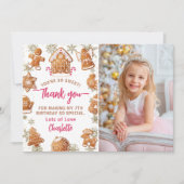 ピンクのジンジャーブレッドクッキーデコレーション誕生日写真 サンキューカード (正面)
