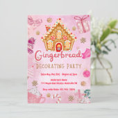 ピンクのジンジャーブレッドハウスの飾り付けパーティー招待状 招待状 (スタンド正面)