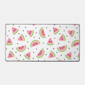 ピンクのスイカ、スイカの種子、夏のパターン デスクマット (正面)