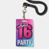 ピンクのスイート16バースデーパーティー招待IDカード バッジ (正面(ネックストラップ付))