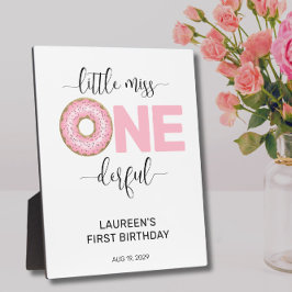 ピンクのスウィートリトルミス 1歳の誕生日 フォトプラーク