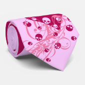 ピンクのスカルおよび渦巻のハート ネクタイ (ロール)