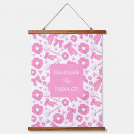 ピンクのスクランチパターン かわいい髪飾り 吊り下げ型タペストリー