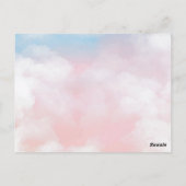 ピンクのスクーターに乗ったヴィンテージクリスマスの女性 ポストカード (裏面)