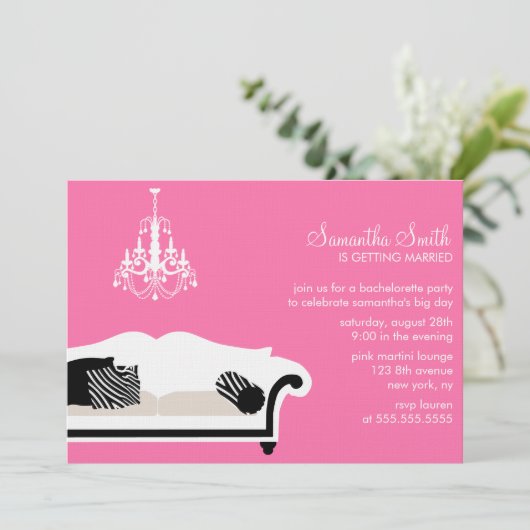 ピンクのスタイリッシュなソファとシャンデリアのパーティー 招待状 (スタンド正面)