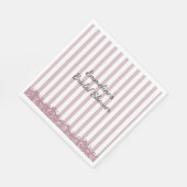 ピンクのストライプとレースのブライズシャワー スタンダードランチョンナプキン (角)