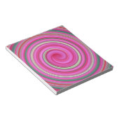 ピンクのスパイラルパターン ノートパッド (アングル)