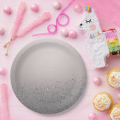 ピンクのスパークル グリッターが可愛い スイート16の誕生日パーティー ペーパープレート (パーティー)