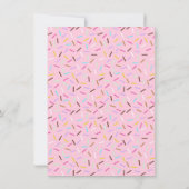 ピンクのスプリンクル | ドーナツ | ベビースプリンクルの招待状 招待状 (裏面)