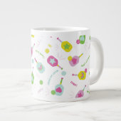 ピンクのスペシャルティマグカップのためのピックボール選手のギフト ジャンボコーヒーマグカップ (正面右)