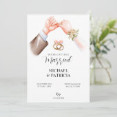 ピンクのソフトカップルのリング結婚式招待状 招待状 (スタンド正面)