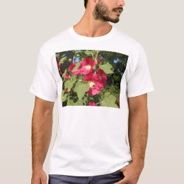 ピンクのタチアオイ Tシャツ