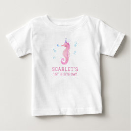 ピンクのタツノオトシゴの1歳誕生日 ベビーTシャツ