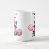 ピンクのタヌキのピックルボール女王マグ コーヒーマグカップ (中央)