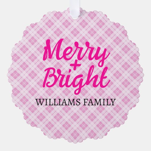ピンクのタータンチェックメリークリスマスブライトファミリー名 オーナメントカード (正面)