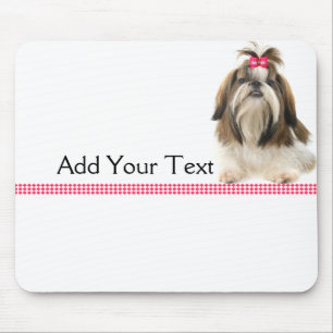 ピンクのダイヤモンドのボーダーのピンクの弓を持つシーズー(犬) Tsu マウスパッド