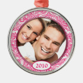 ピンクのダマスクの愛の鳥の写真クリスマスオーナメント メタルオーナメント (正面)