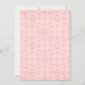ピンクのダマスク・ベイビーガール洗礼招待状 招待状 (裏面)
