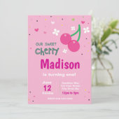ピンクのチェリーバースデー招待状 招待状 (スタンド正面)