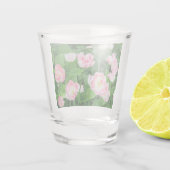 ピンクのチューリップのフィールド ショットグラス (裏面)