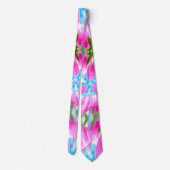 ピンクのチューリップ模様 ネクタイ (裏面)