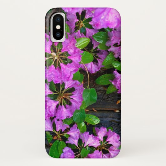 ピンクのツツツジの花、素朴な裏庭の木目 Case-Mate iPhoneケース (裏面)