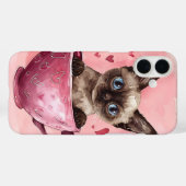 ピンクのティーカップに座ってかわいい水色の子猫 Case-Mate iPhoneケース (裏面 (横))