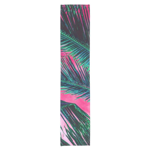 ピンクのティール(緑がかった色)の熱帯夏のヤシの木の葉状体 ショートテーブルランナー (正面)