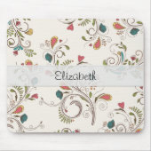 ピンクのティール(緑がかった色)の黄色の花の渦巻によってステッチされる子牛皮紙 マウスパッド (正面)