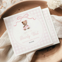 ピンクのテディベアベビーシャワー We Can Bearly Wait スタンダードカクテルナプキン