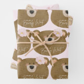 ピンクのテディ我々は心から女の子の赤ちゃんシャワーを待つことができる ラッピングペーパーシート (インサイチュ)